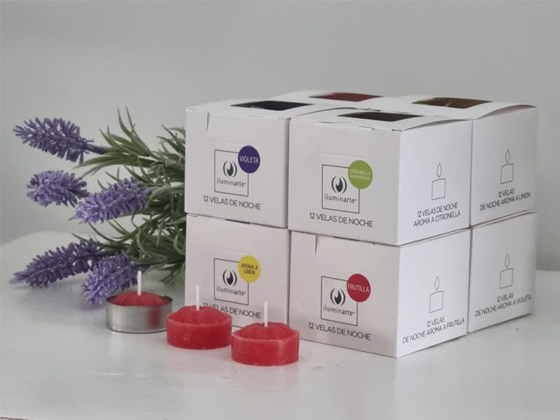 Velas Cubo (12 u) - UVA DULCE