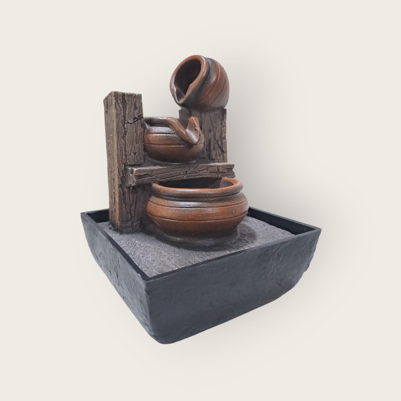 FUC080 Fuente de Agua 19 cm